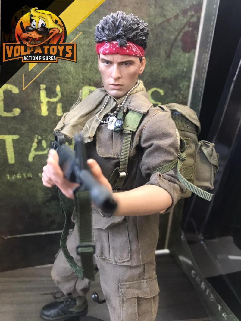 SOLDADO CHRIS TAYLOR - PLATOON HOT TOYS