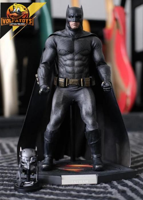 Batman Vs Superman Hot Toys Com Tech Cowl Bvs ⋆ BRUCE WANE