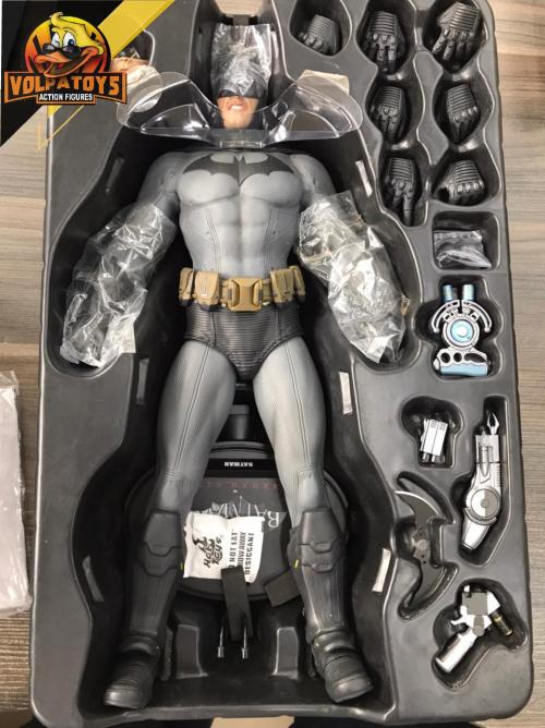 Batman Arkham City Vgm018 - Hot toys ⋆ BRUCE WANE