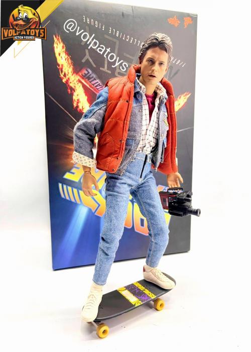 Marty Mcfly Hot Toys Volta Para O Futuro 1/6 - Back to the future